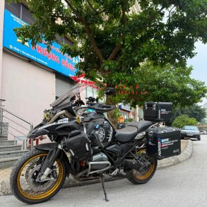 Alternative view of BMW R 1200 GS